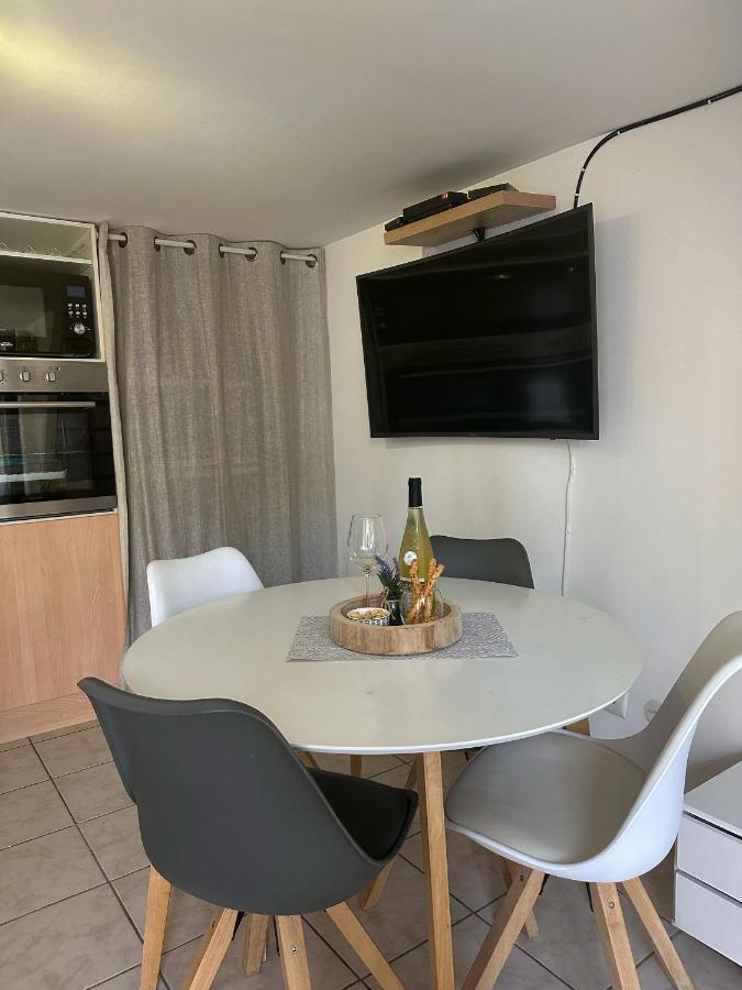 Duplex Cosy Bord De Mer Saint-Cyr-sur-Mer Exterior foto